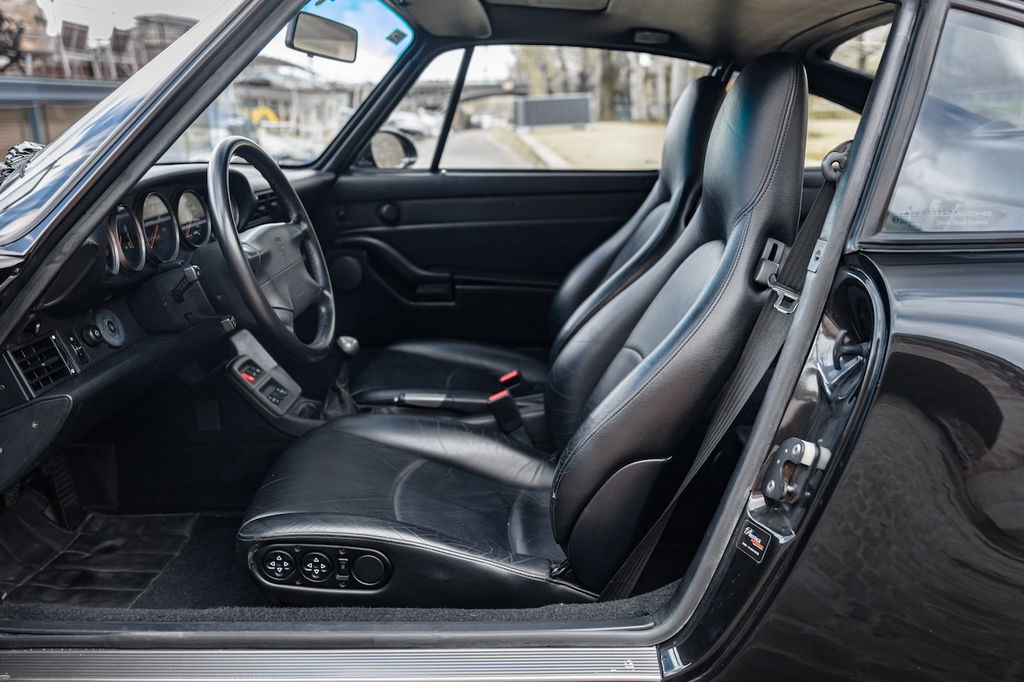 Porsche 993 Carrera S