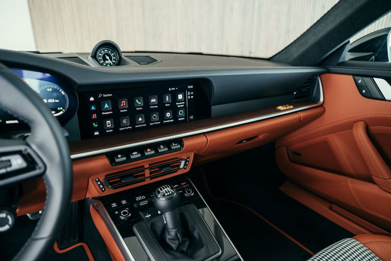 Porsche 992 Sport Classic