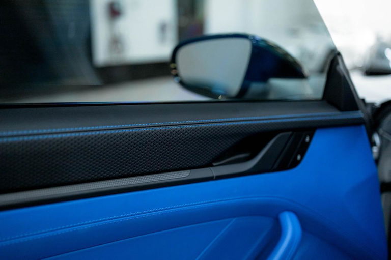 Porsche 992 GT3 Touring