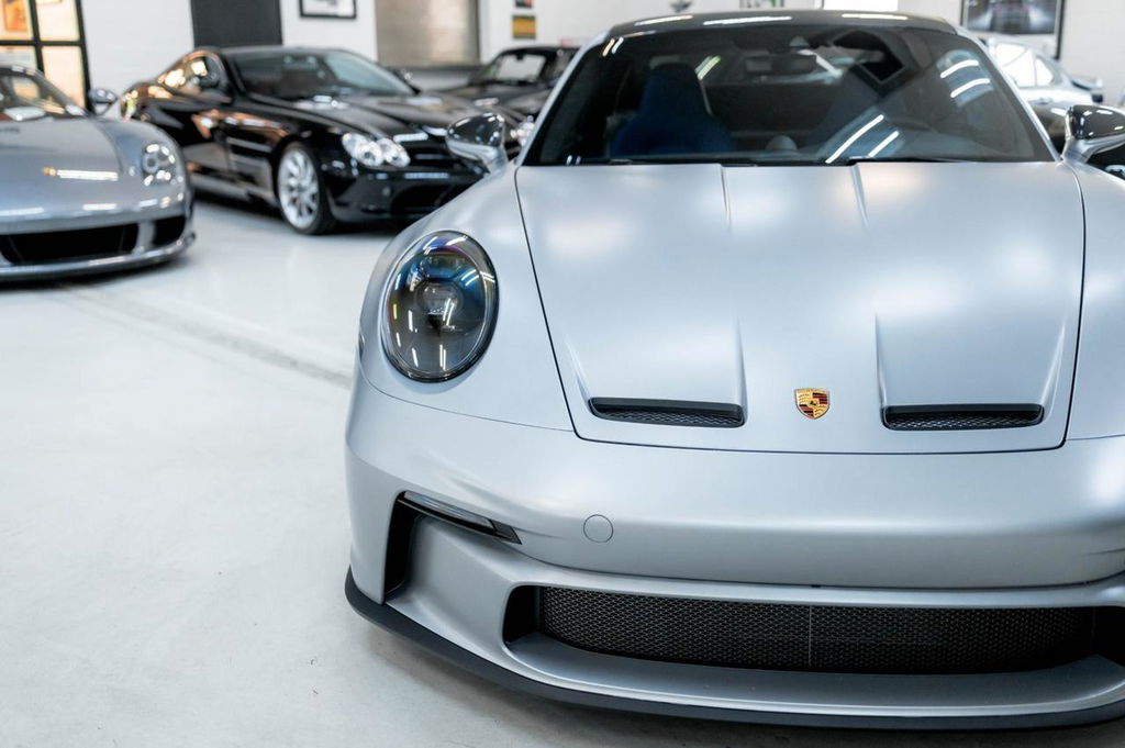 Porsche 992 GT3 Touring