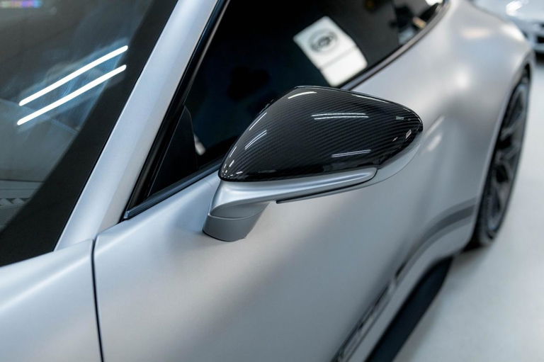 Porsche 992 GT3 Touring