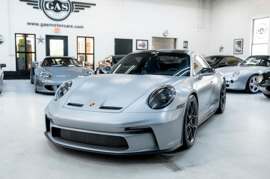 Porsche 992 GT3 Touring