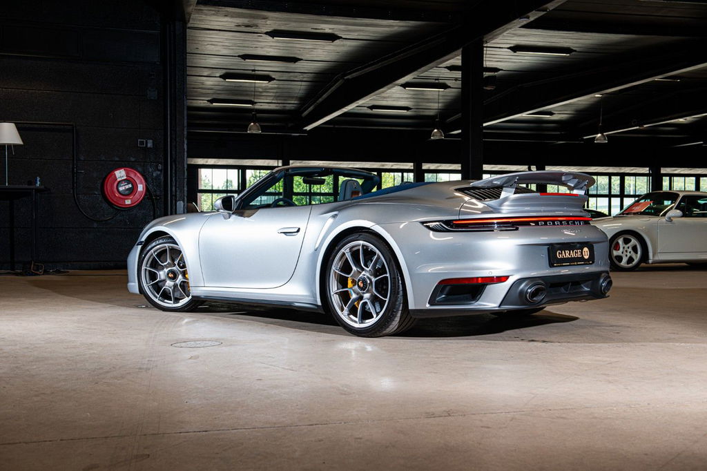 Porsche 992 Turbo S