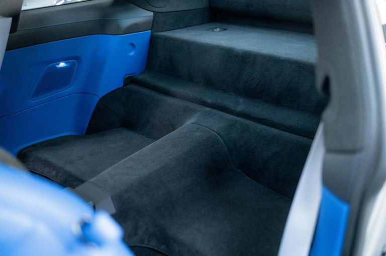 Porsche 992 GT3 Touring