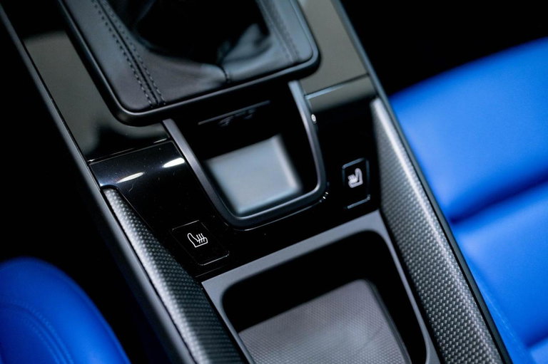 Porsche 992 GT3 Touring