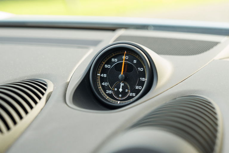 Porsche 718 Cayman GT4