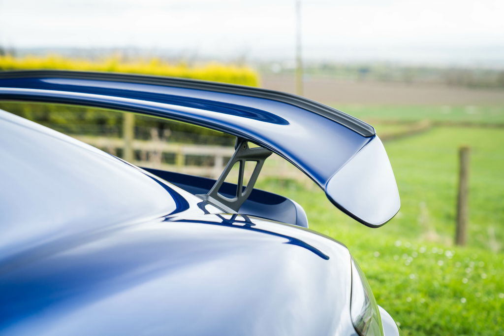 Porsche 718 Cayman GT4