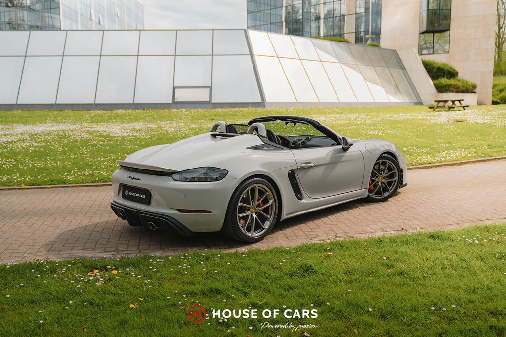 Porsche 718 Spyder