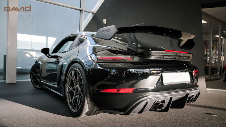 Porsche 718 Cayman GT4 RS