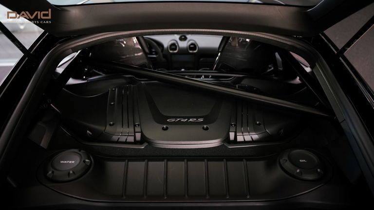 Porsche 718 Cayman GT4 RS