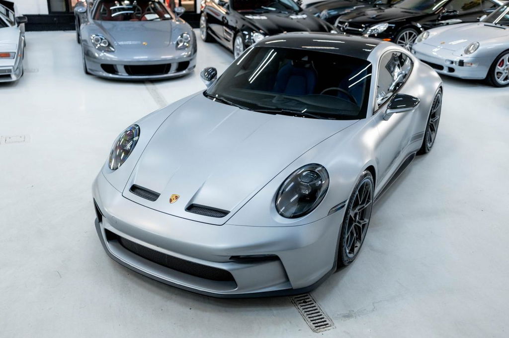 Porsche 992 GT3 Touring