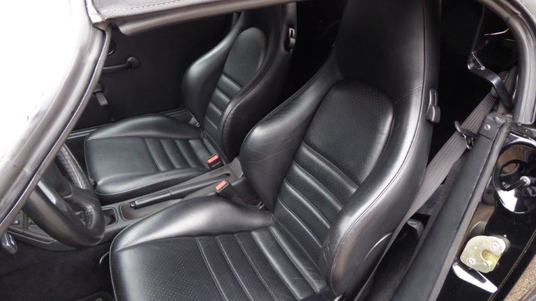 Porsche 964 Carrera 2 Speedster