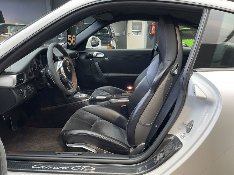 Porsche 997.2 Carrera GTS