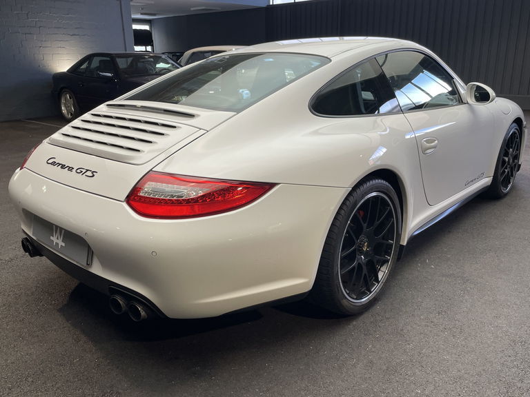 Porsche 997.2 Carrera GTS