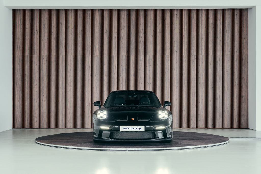 Porsche 992 GT3 Touring