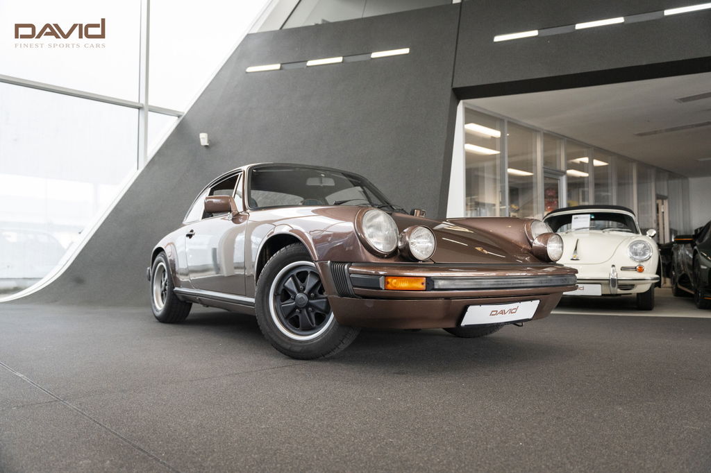 Porsche 911 Carrera 2,7
