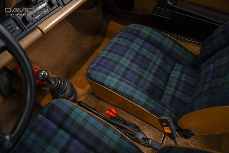 Porsche 911 Carrera 2,7