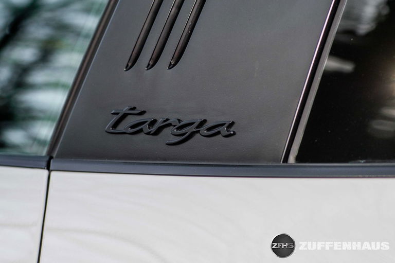 Porsche 992 Targa 4 GTS