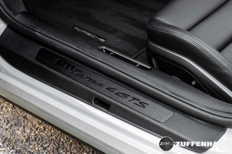 Porsche 992 Targa 4 GTS