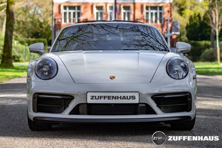 Porsche 992 Targa 4 GTS