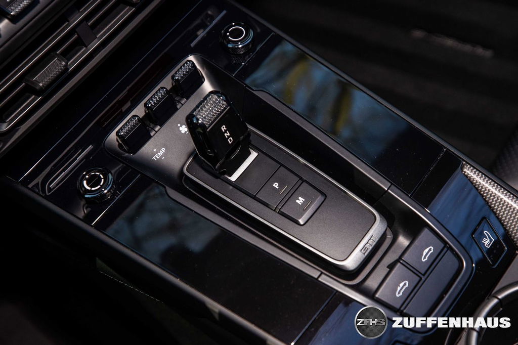 Porsche 992 Targa 4 GTS