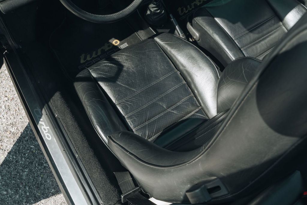 Porsche 911 Turbo 3.3