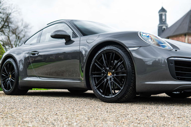 Porsche 991.2 Carrera