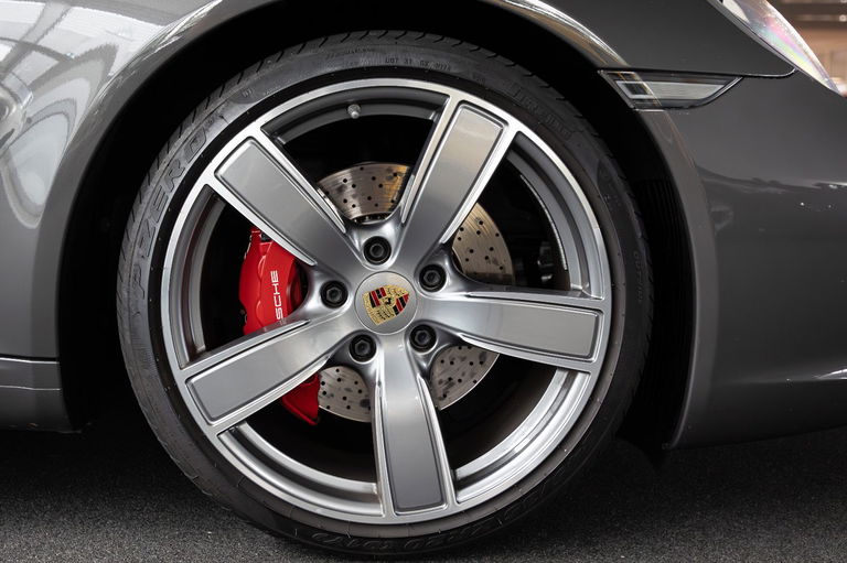 2016-porsche-911-carrera-s-cabriolet