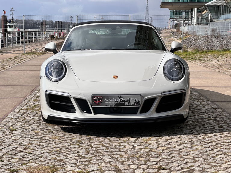 Porsche 991.2 Carrera 4 GTS
