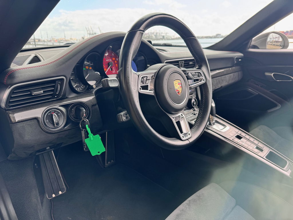 Porsche 991.2 Carrera 4 GTS