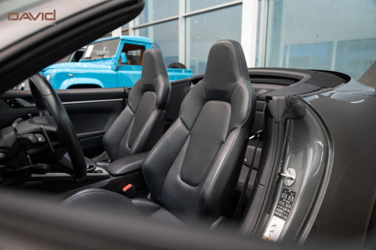 2021-porsche-911-carrera-cabriolet