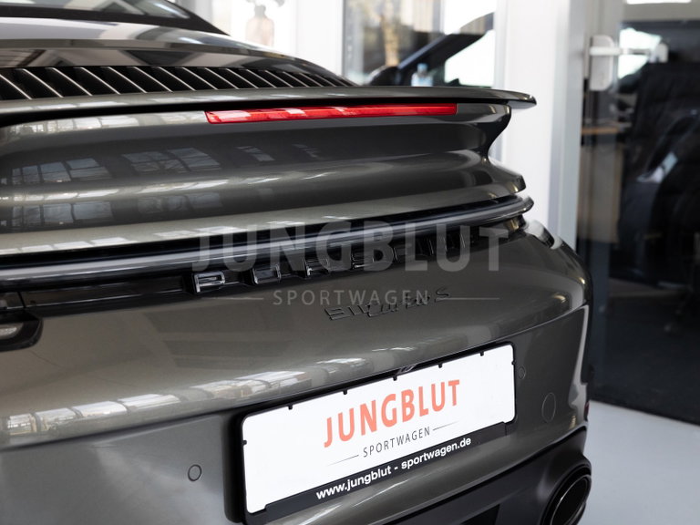 Porsche 992 Turbo S