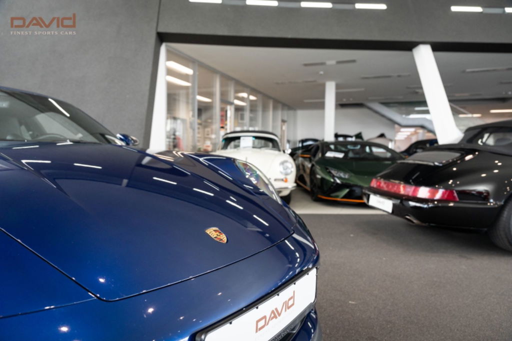 Porsche 992 Carrera GTS