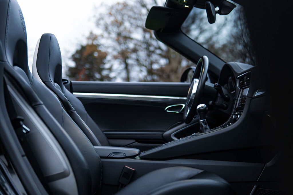Porsche 991 Carrera 4 Black Edition