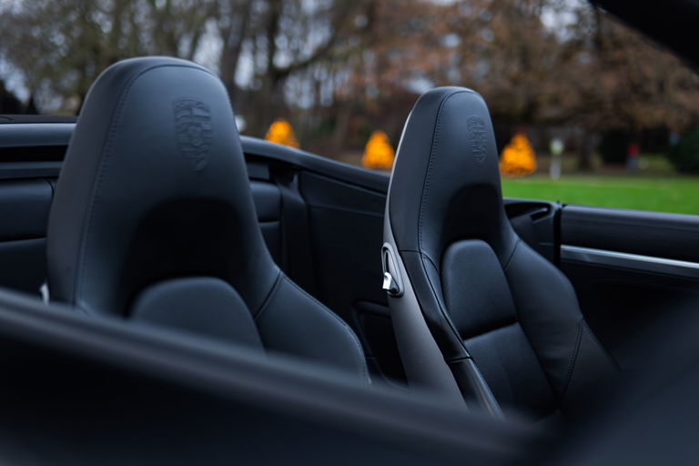 Porsche 991 Carrera 4 Black Edition