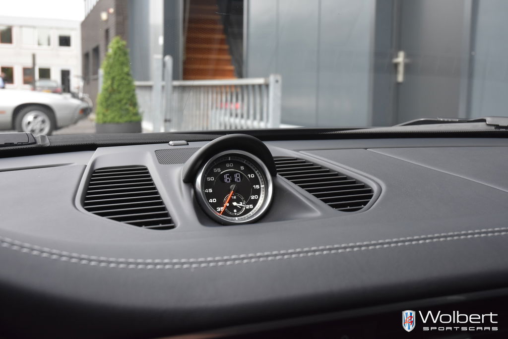 Porsche 991.2 Carrera 4 GTS