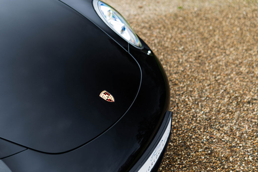 Porsche 991 Carrera 4 Black Edition