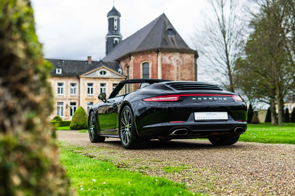 Porsche 991 Carrera 4 Black Edition