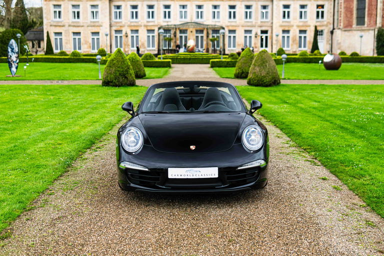 Porsche 991 Carrera 4 Black Edition