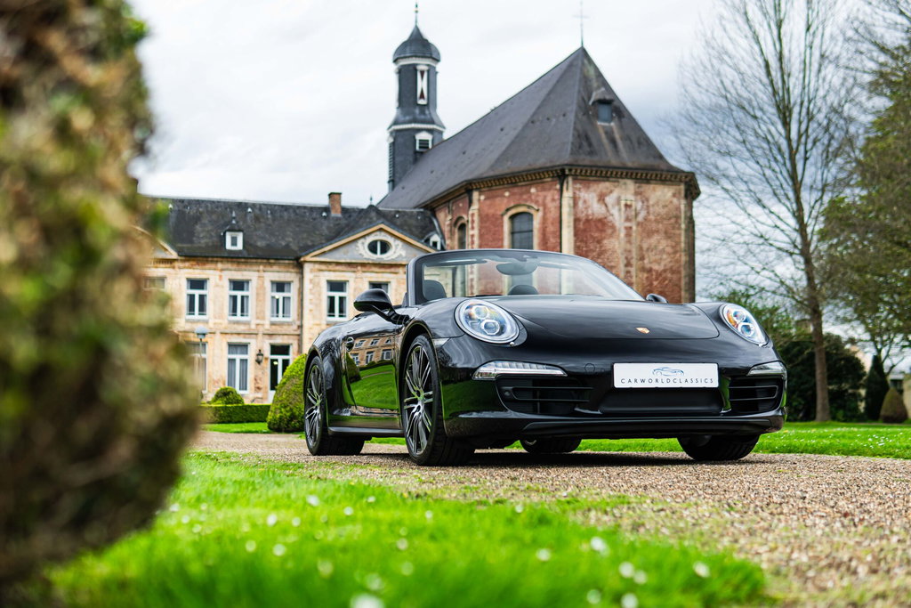 Porsche 991 Carrera 4 Black Edition