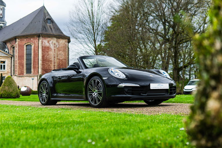 Porsche 991 Carrera 4 Black Edition