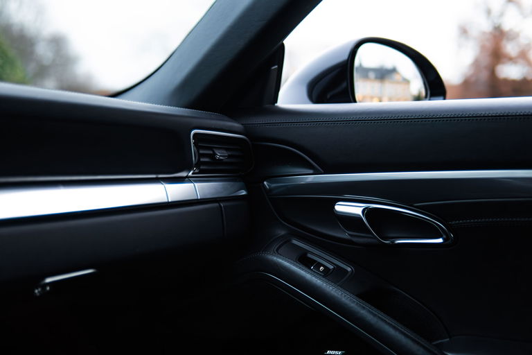 Porsche 991 Carrera 4 Black Edition