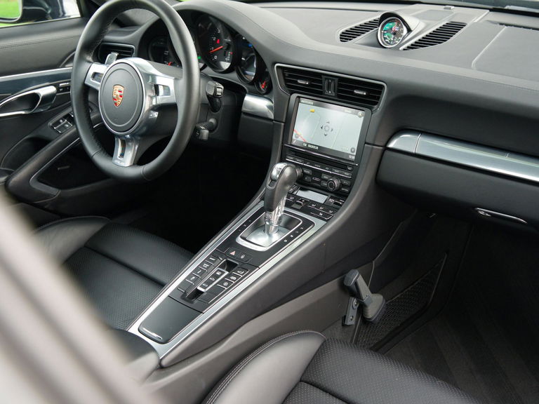 Porsche 991 Carrera Black Edition