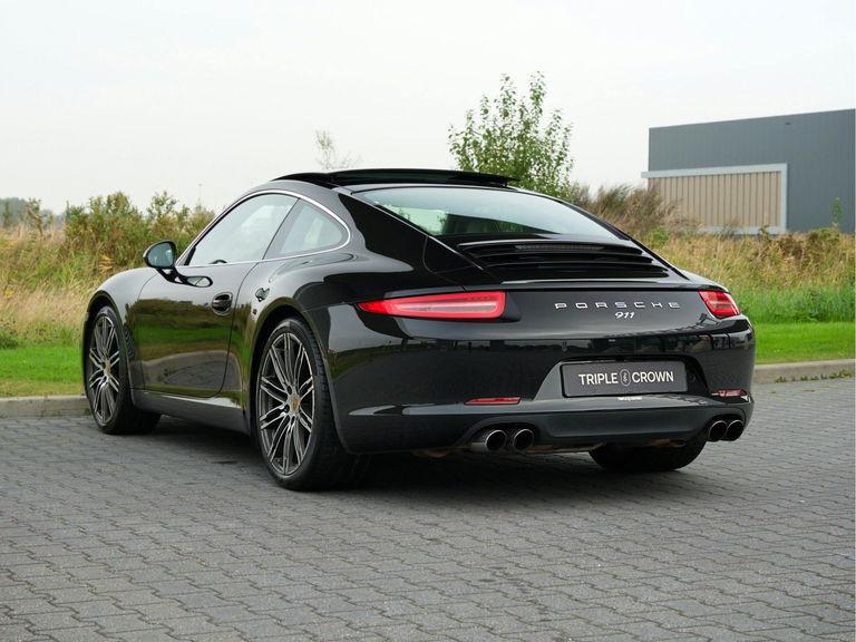 Porsche 991 Carrera Black Edition