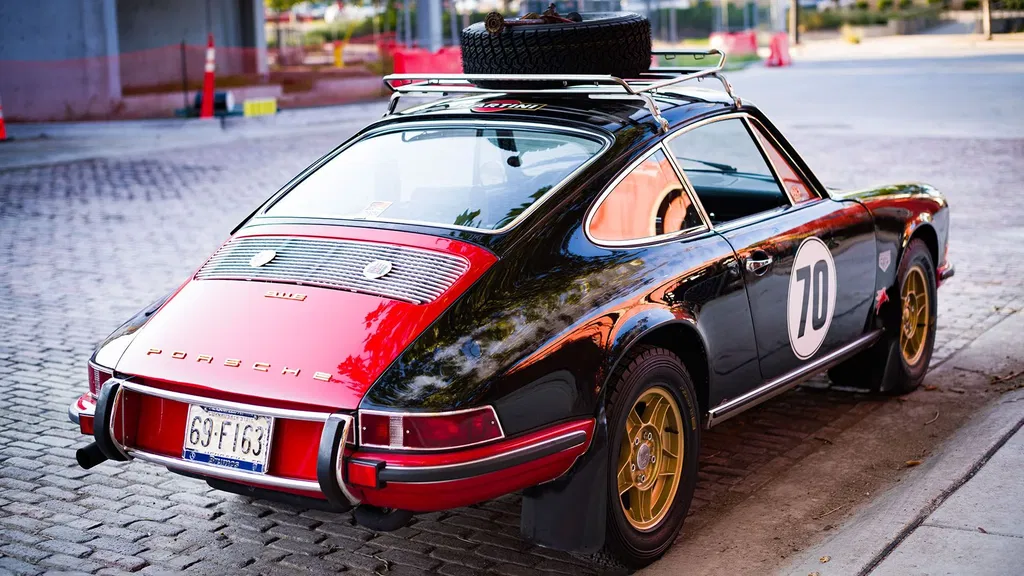 Porsche 911 E