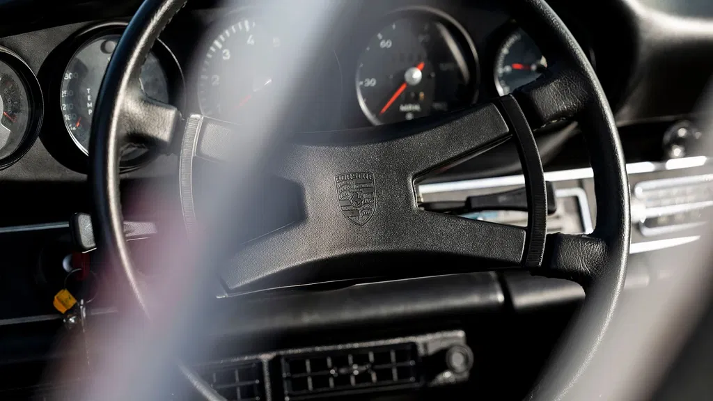 Porsche 911 S (F-Modell)