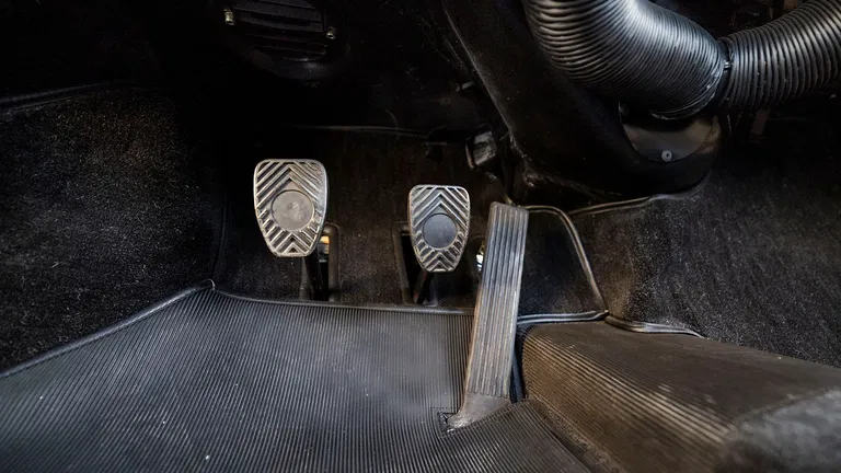 Porsche 911 S (F-Modell)