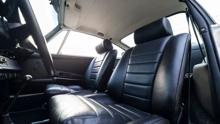 Porsche 911 S (F-Modell)