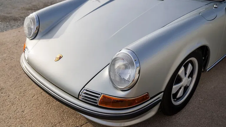 Porsche 911 S (F-Modell)