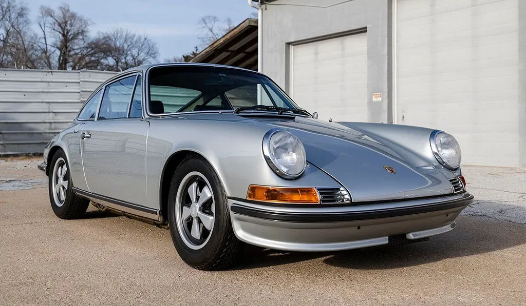 Porsche 911 S (F-Modell)